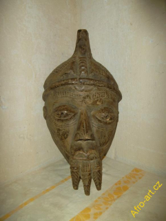 maska Tikar Kamerun